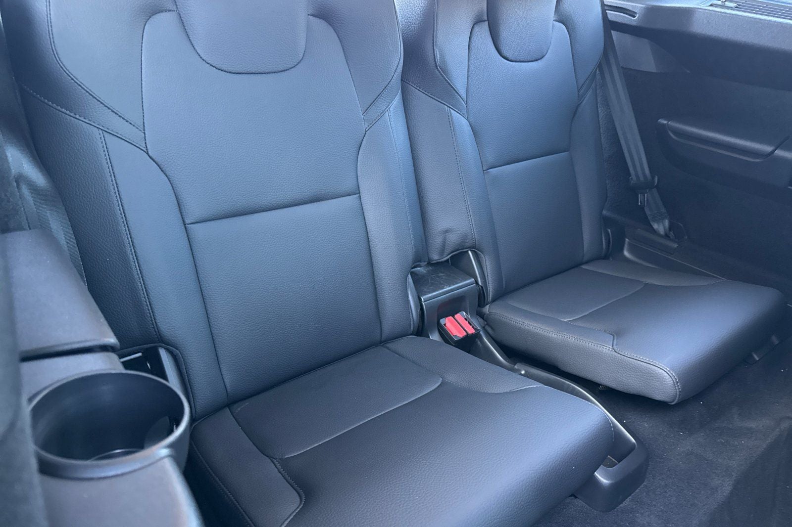 2024 Volvo XC90 Recharge Plug-In Hybrid T8 Plus Bright Theme 7 Passenger