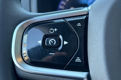 2024 Volvo XC90 Recharge Plug-In Hybrid T8 Plus Bright Theme 7 Passenger