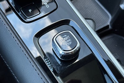2024 Volvo XC90 Recharge Plug-In Hybrid T8 Plus Bright Theme 7 Passenger