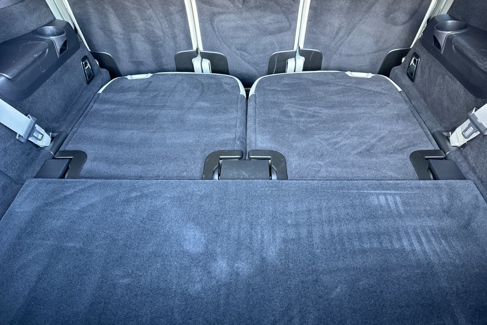 2024 Volvo XC90 Recharge Plug-In Hybrid T8 Plus Bright Theme 7 Passenger