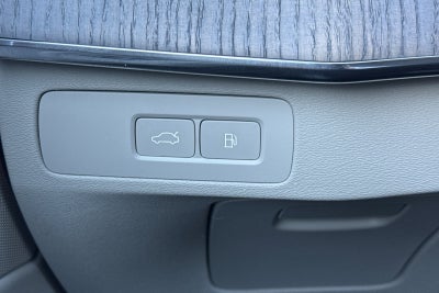 2024 Volvo XC90 Recharge Plug-In Hybrid T8 Plus Bright Theme 7 Passenger