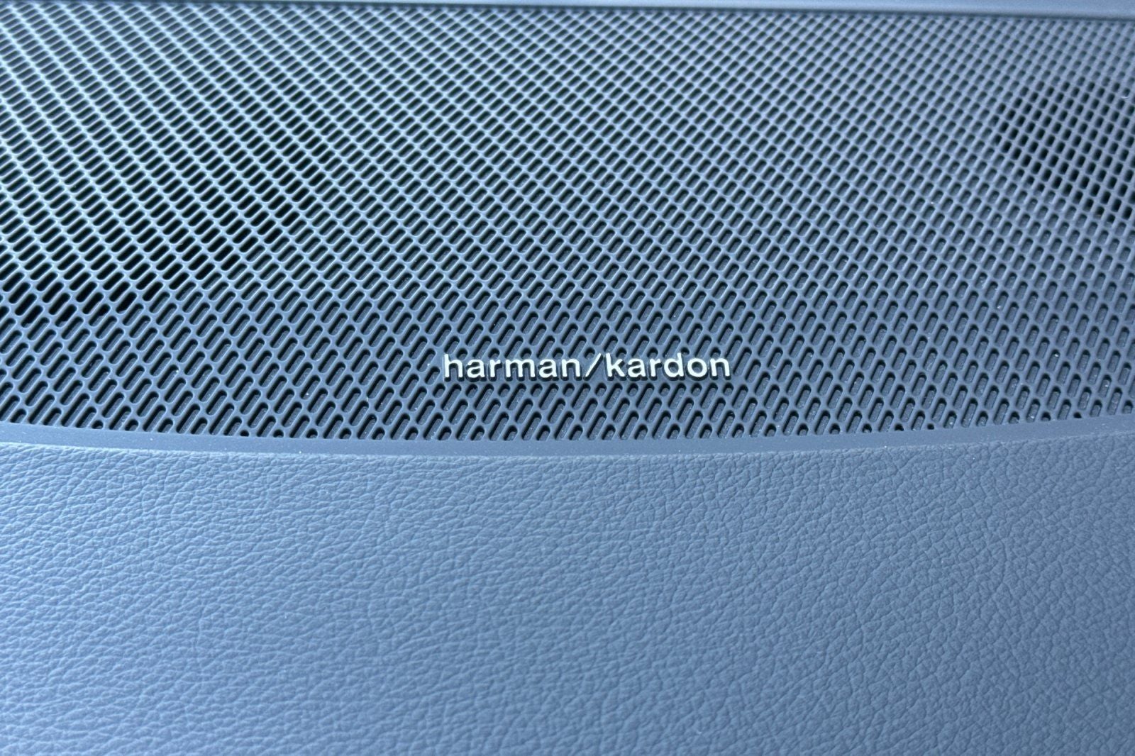 2024 Volvo XC90 Recharge Plug-In Hybrid Ultimate