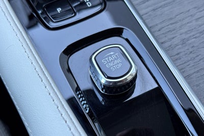 2024 Volvo XC90 Recharge Plug-In Hybrid Ultimate