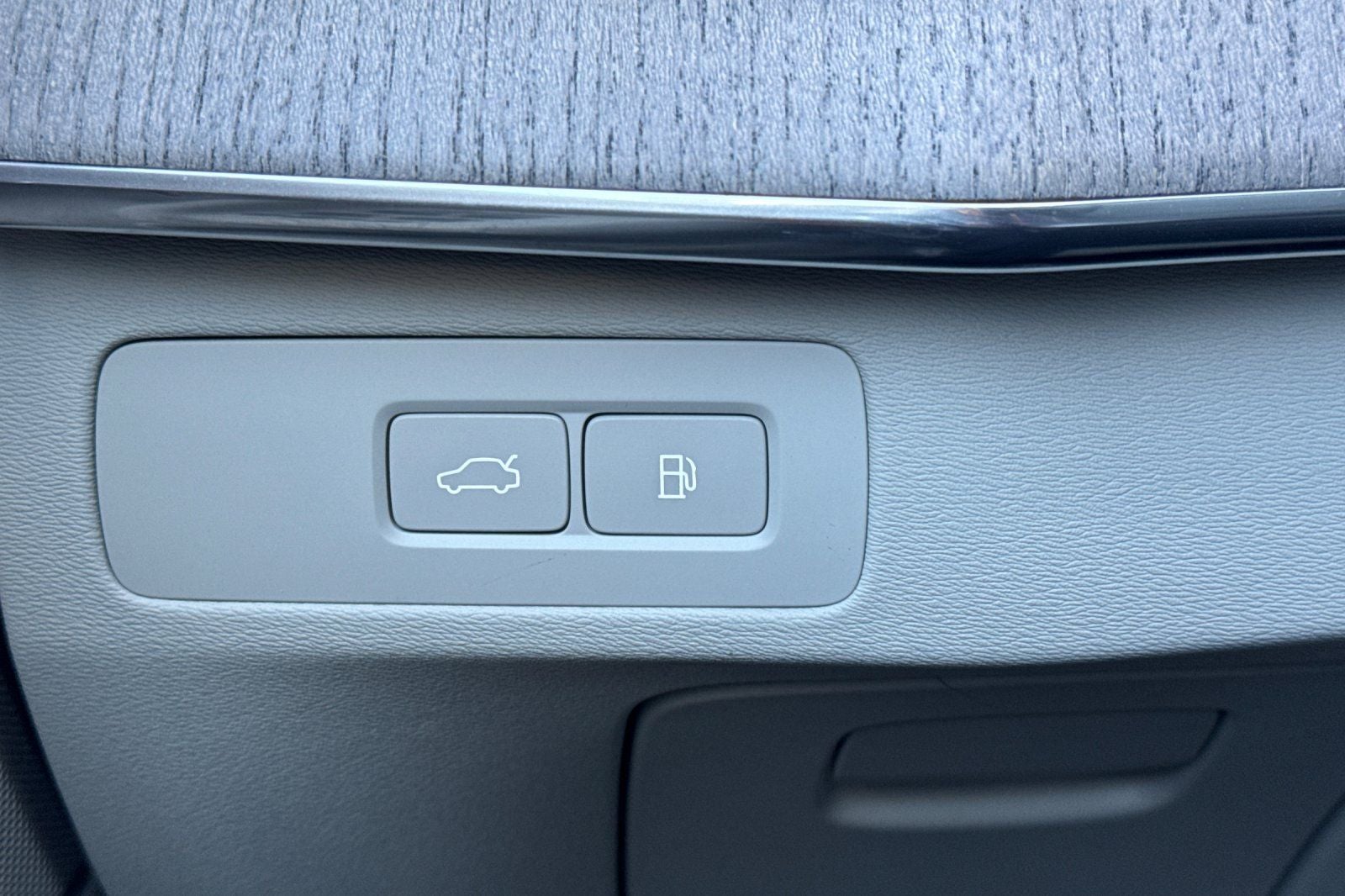 2024 Volvo XC90 Recharge Plug-In Hybrid Ultimate