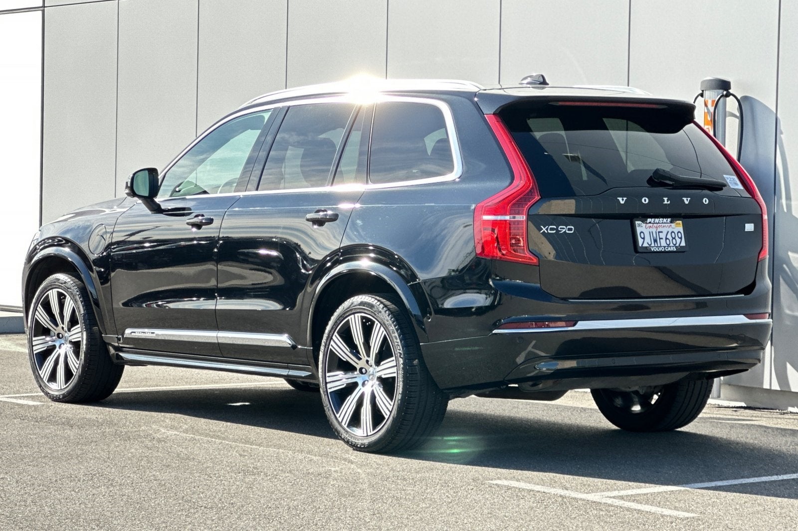 2024 Volvo XC90 Recharge Plug-In Hybrid Ultimate