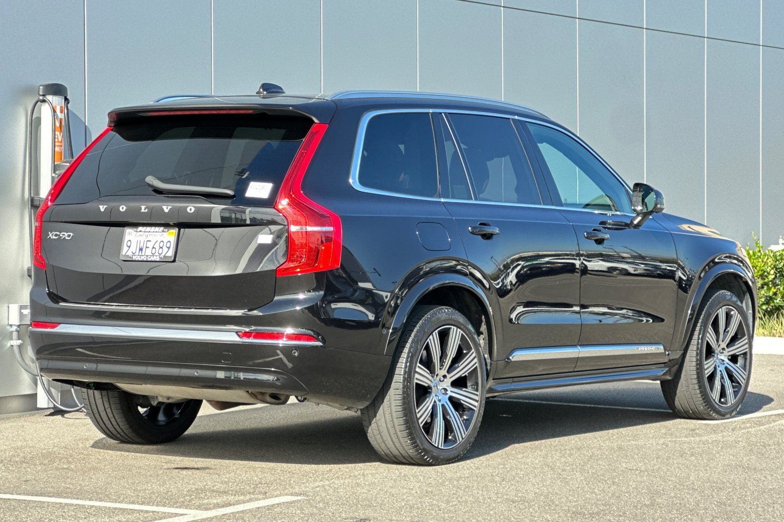 2024 Volvo XC90 Recharge Plug-In Hybrid Ultimate