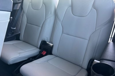 2022 Volvo XC90 Recharge Plug-In Hybrid T8 R-Design Extended Range 7P