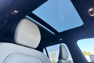 2022 Volvo XC90 Recharge Plug-In Hybrid T8 R-Design Extended Range 7P