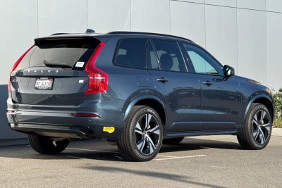 2022 Volvo XC90 Recharge Plug-In Hybrid T8 R-Design Extended Range 7P