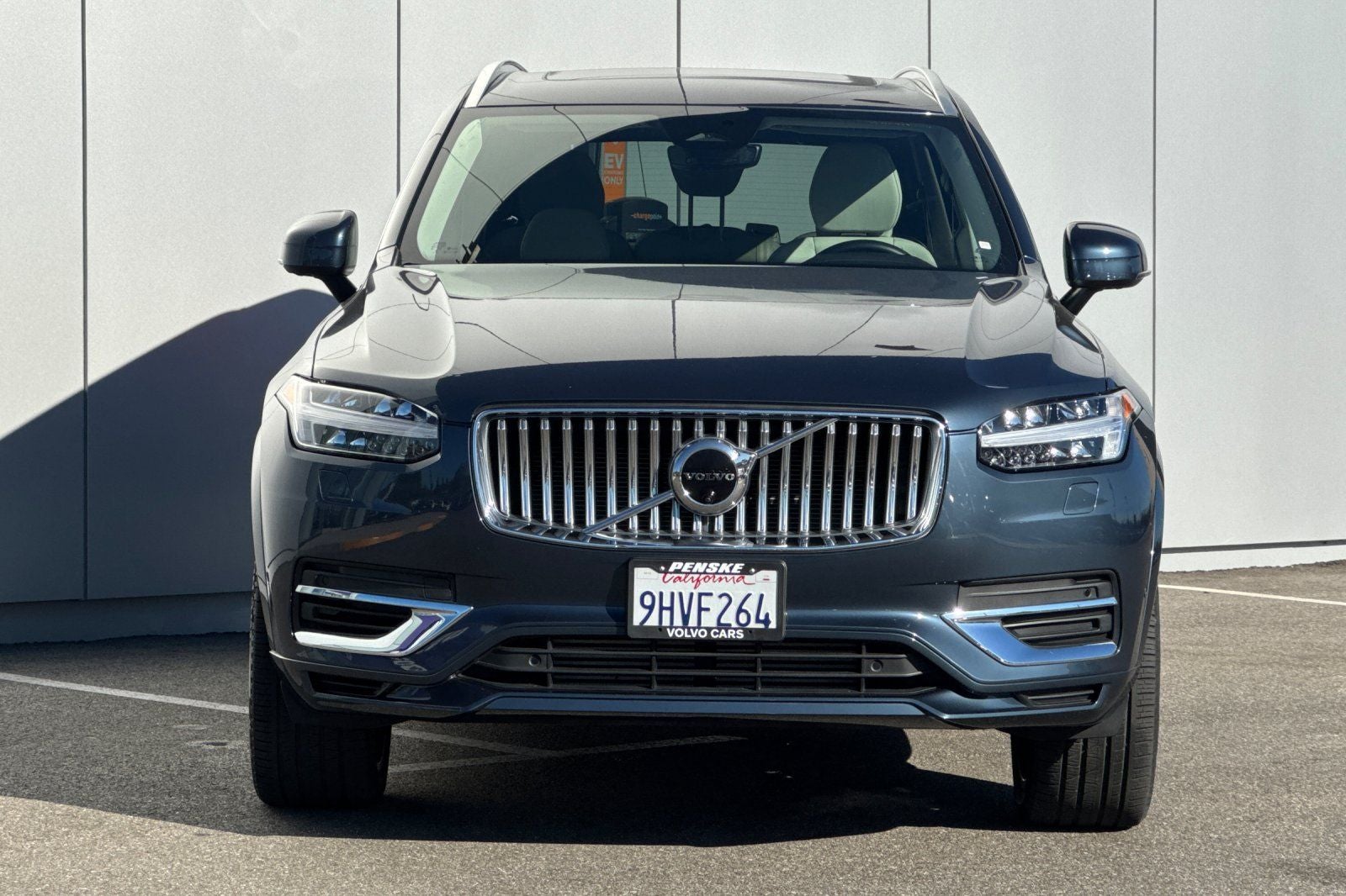 2023 Volvo XC90 Recharge Plug-In Hybrid T8 Plus Bright Theme 7 Passenger
