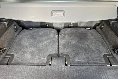 2023 Volvo XC90 Recharge Plug-In Hybrid T8 Plus Dark Theme 7 Passenger