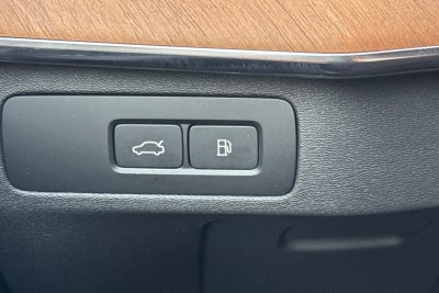 2023 Volvo XC90 Recharge Plug-In Hybrid T8 Plus Dark Theme 7 Passenger