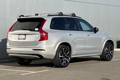 2023 Volvo XC90 Recharge Plug-In Hybrid T8 Plus Dark Theme 7 Passenger