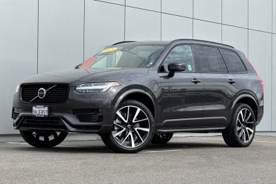 2023 Volvo XC90 Recharge Plug-In Hybrid T8 Plus Dark Theme 7 Passenger