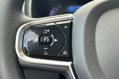 2023 Volvo XC90 Recharge Plug-In Hybrid T8 Plus Dark Theme 7 Passenger
