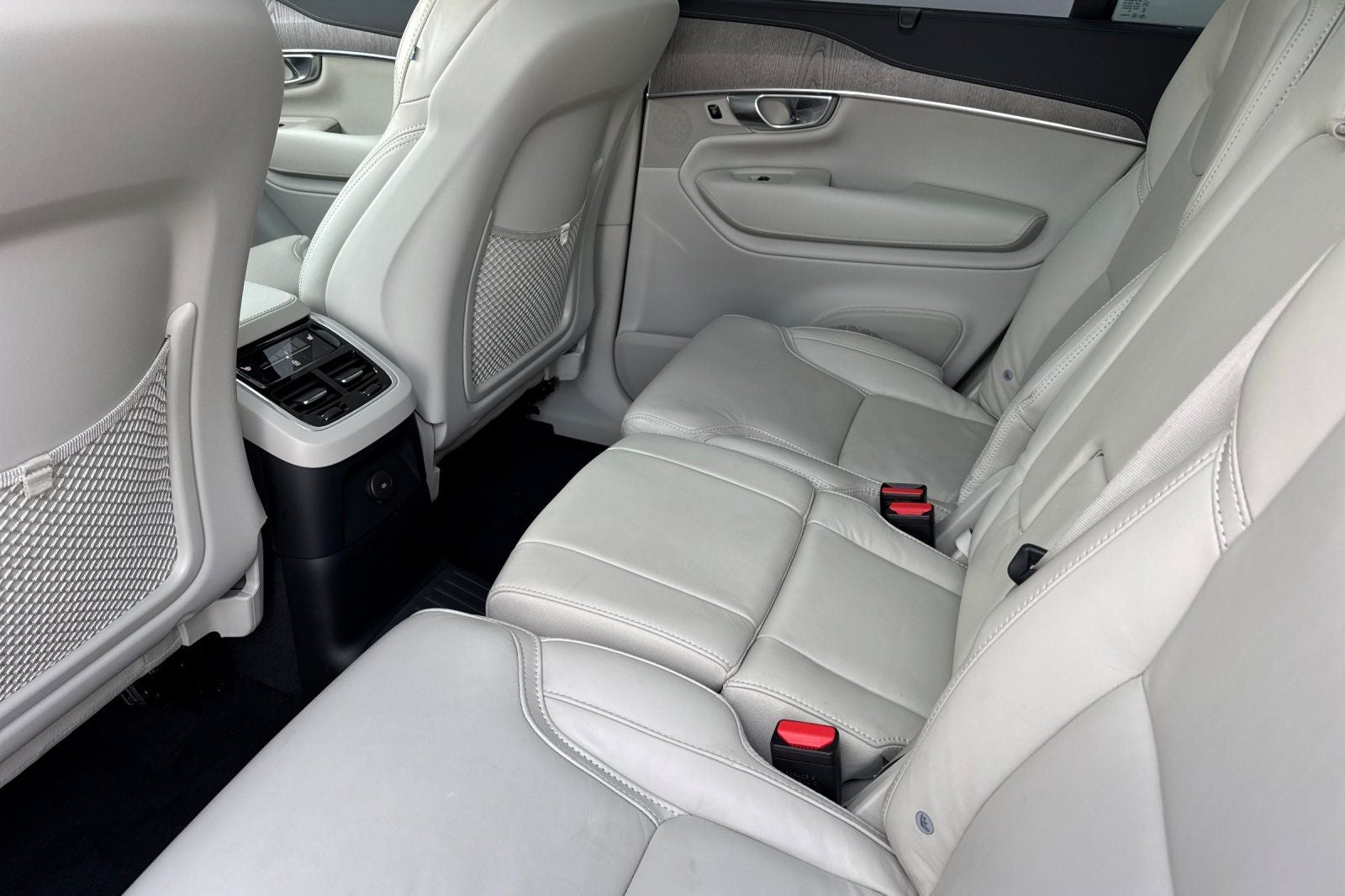 2023 Volvo XC90 Recharge Plug-In Hybrid Ultimate