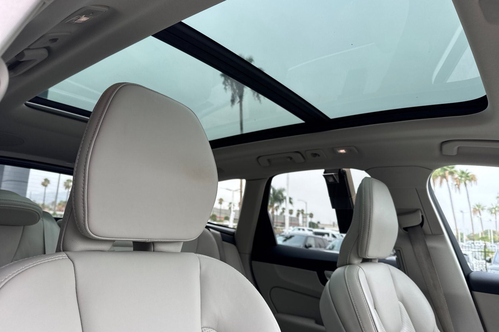2023 Volvo XC60 Recharge Plug-In Hybrid Ultimate