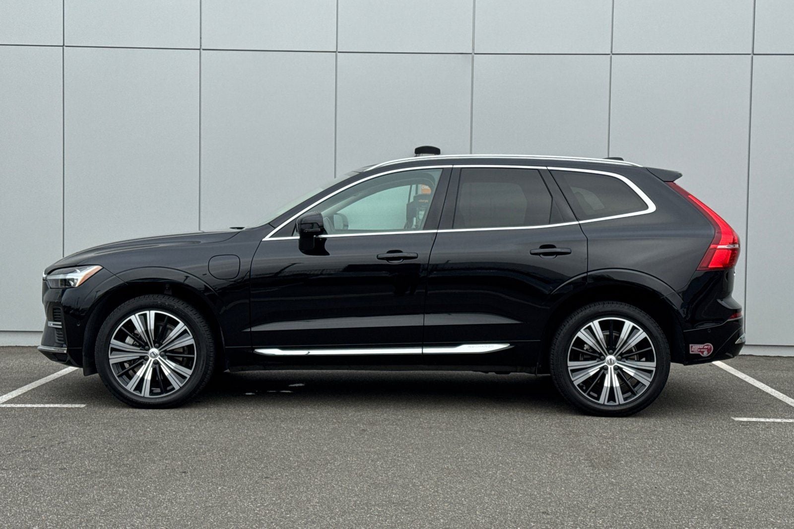 2023 Volvo XC60 Recharge Plug-In Hybrid Ultimate
