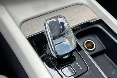 2023 Volvo XC60 Recharge Plug-In Hybrid Ultimate