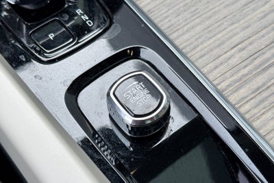 2023 Volvo XC60 Recharge Plug-In Hybrid Ultimate