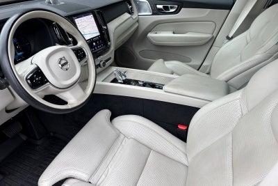 2023 Volvo XC60 Recharge Plug-In Hybrid Ultimate