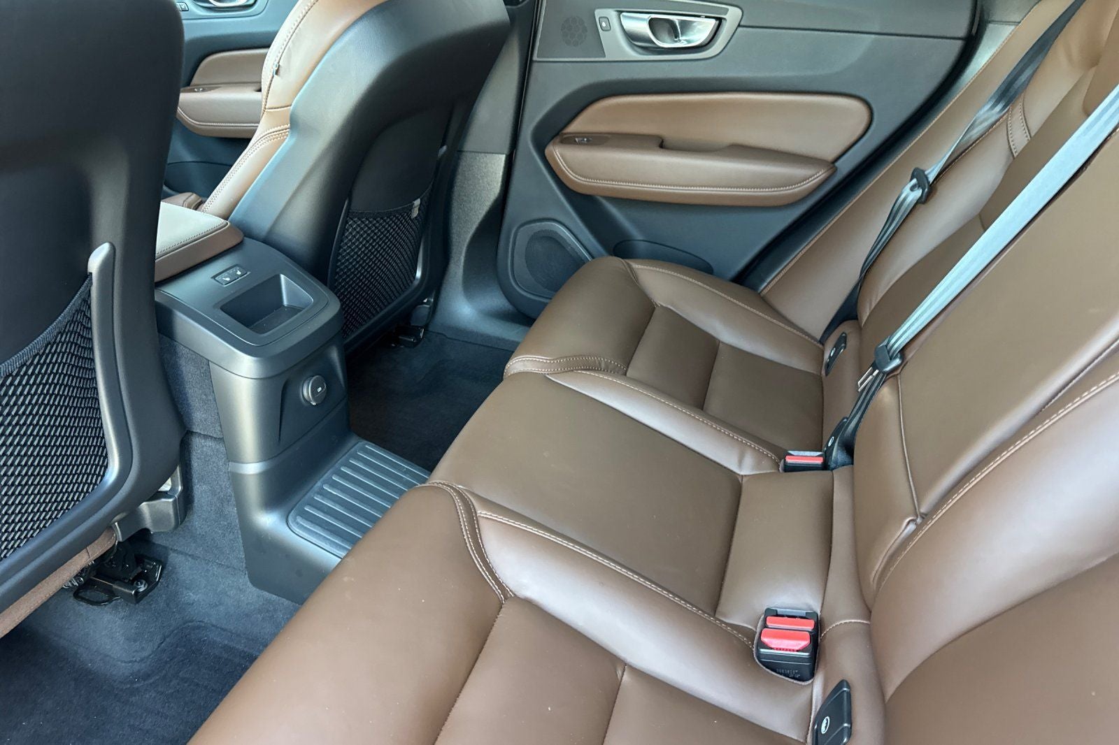 2024 Volvo XC60 Recharge Plug-In Hybrid Ultimate