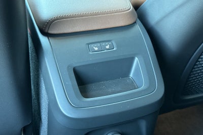 2024 Volvo XC60 Recharge Plug-In Hybrid Ultimate