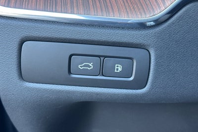 2024 Volvo XC60 Recharge Plug-In Hybrid Ultimate