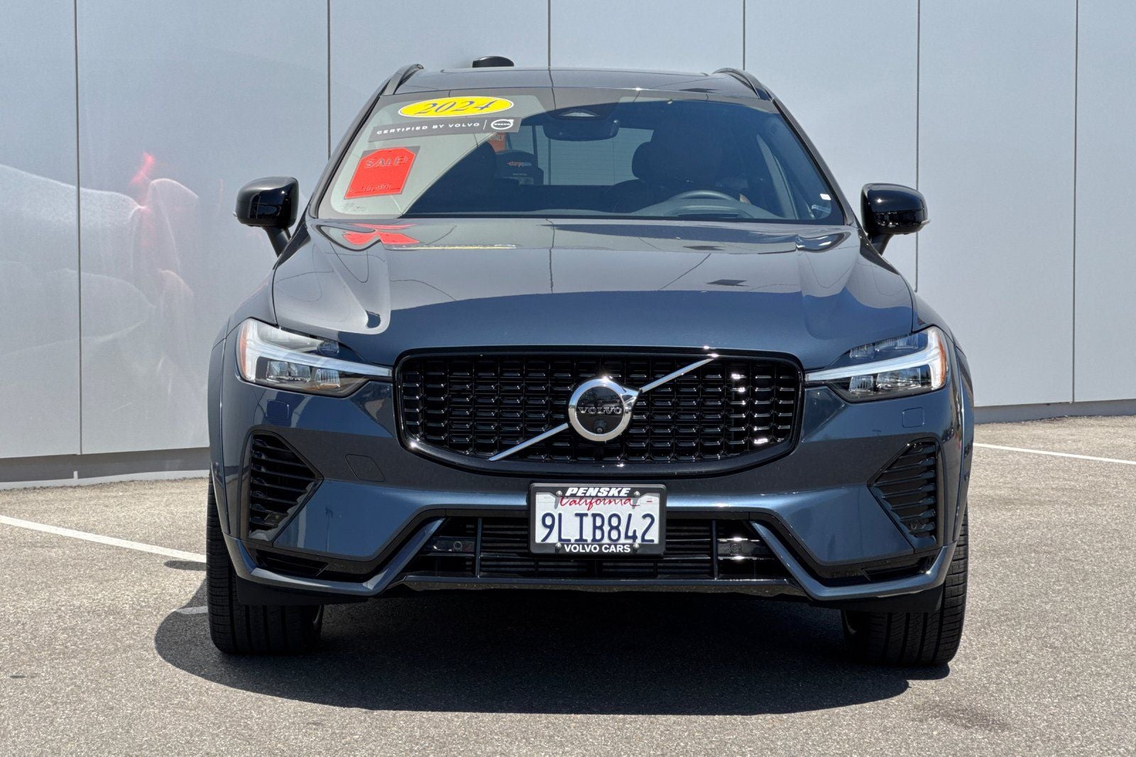 2024 Volvo XC60 Recharge Plug-In Hybrid Ultimate