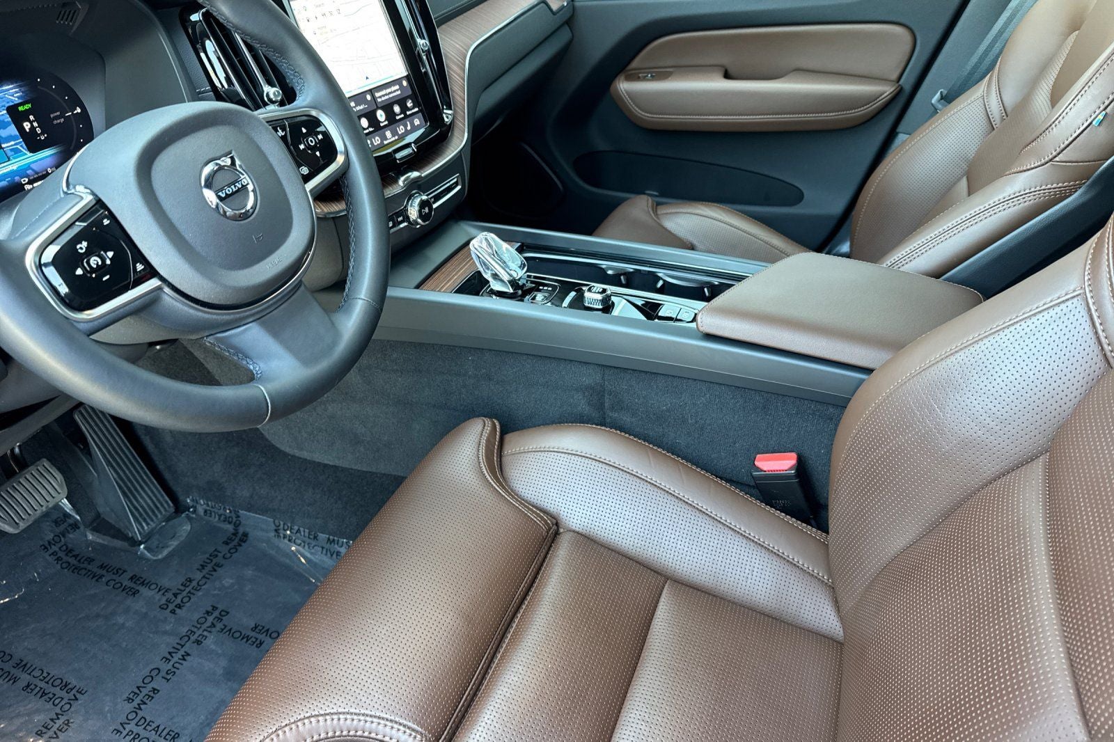 2024 Volvo XC60 Recharge Plug-In Hybrid Ultimate