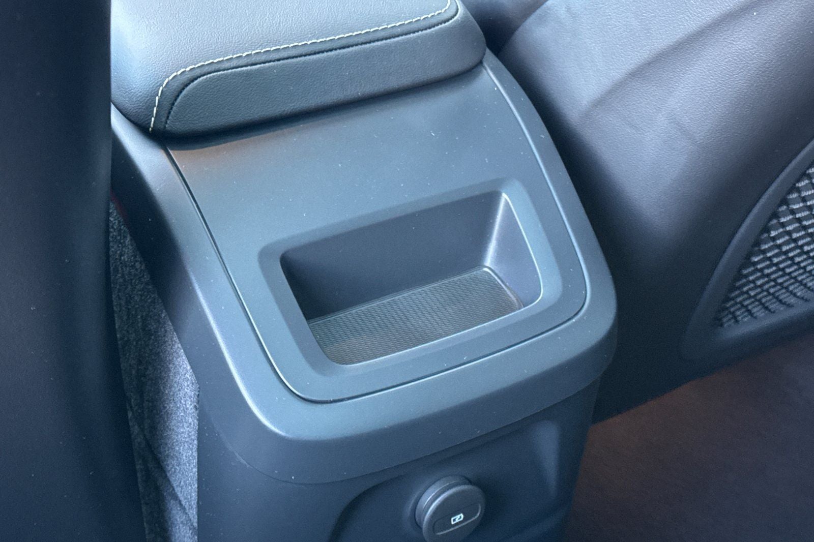 2024 Volvo XC60 Recharge Plug-In Hybrid Ultimate