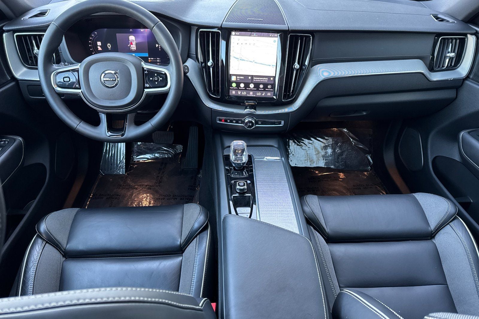 2024 Volvo XC60 Recharge Plug-In Hybrid Ultimate