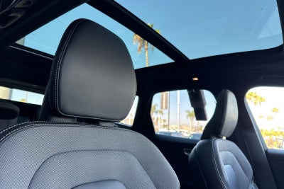2024 Volvo XC60 Recharge Plug-In Hybrid Ultimate