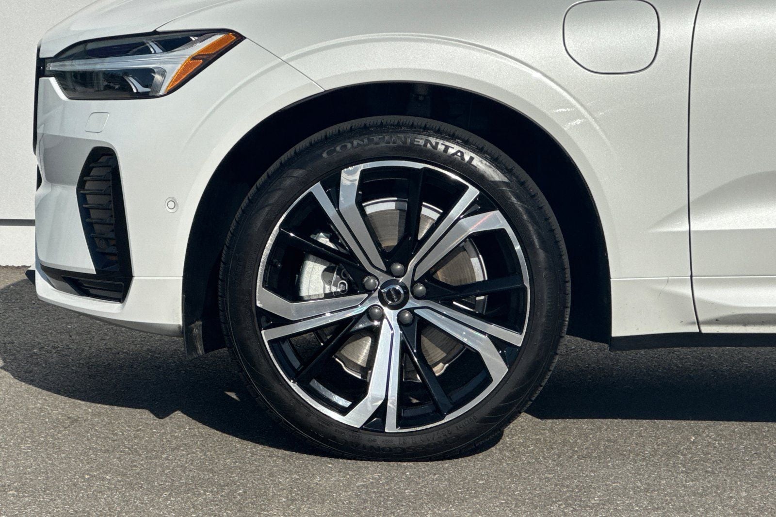 2024 Volvo XC60 Recharge Plug-In Hybrid Ultimate