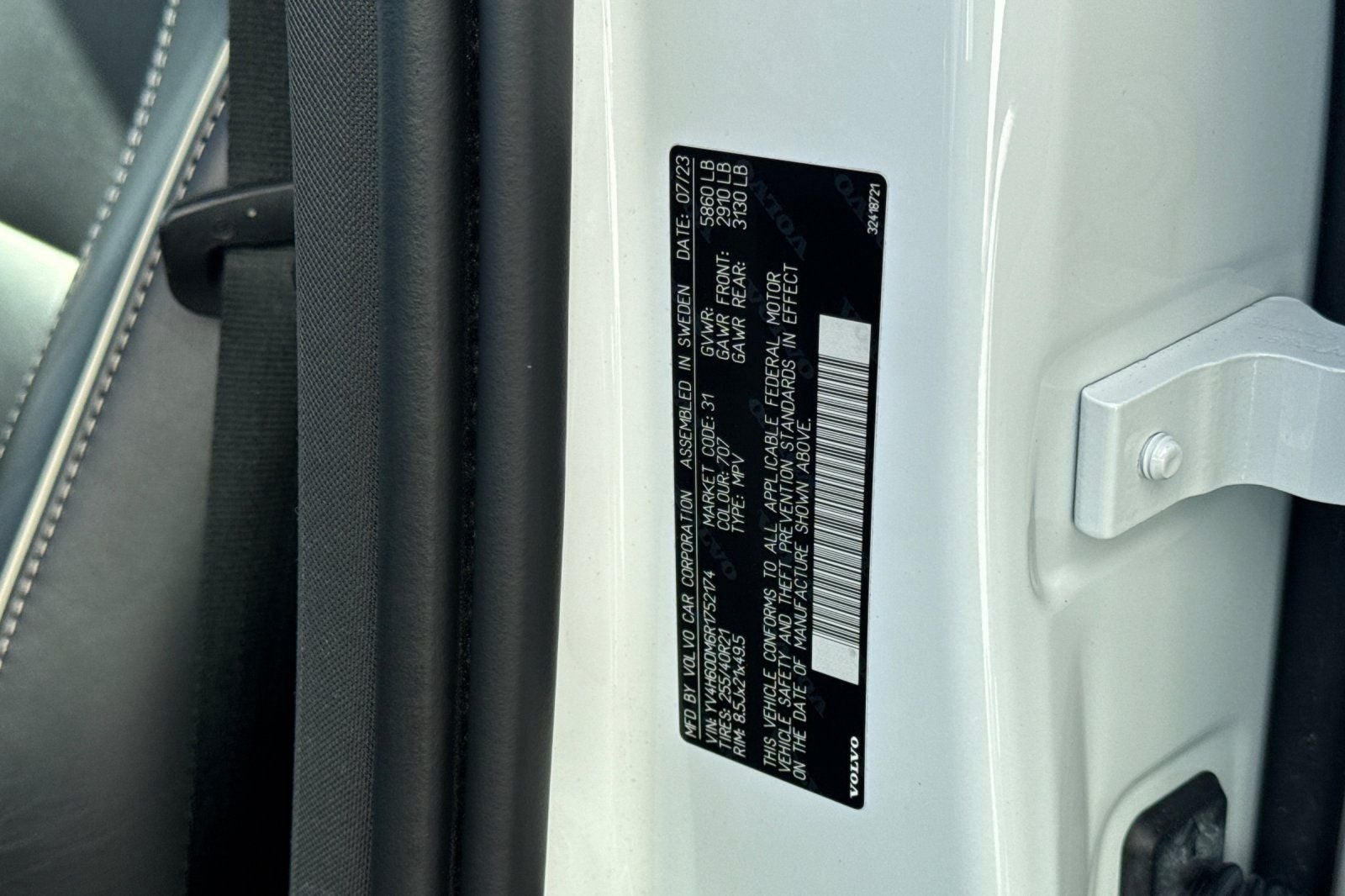 2024 Volvo XC60 Recharge Plug-In Hybrid Ultimate