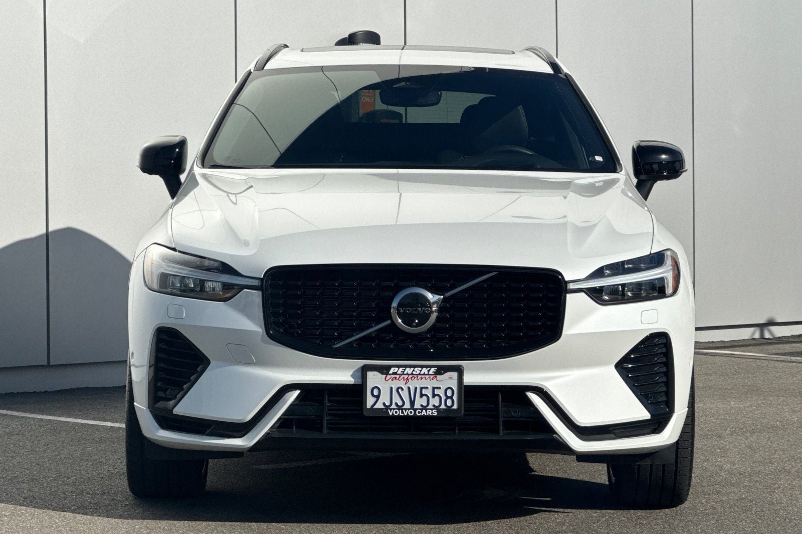 2024 Volvo XC60 Recharge Plug-In Hybrid Ultimate