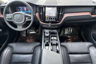 2023 Volvo XC60 Recharge Plug-In Hybrid Ultimate