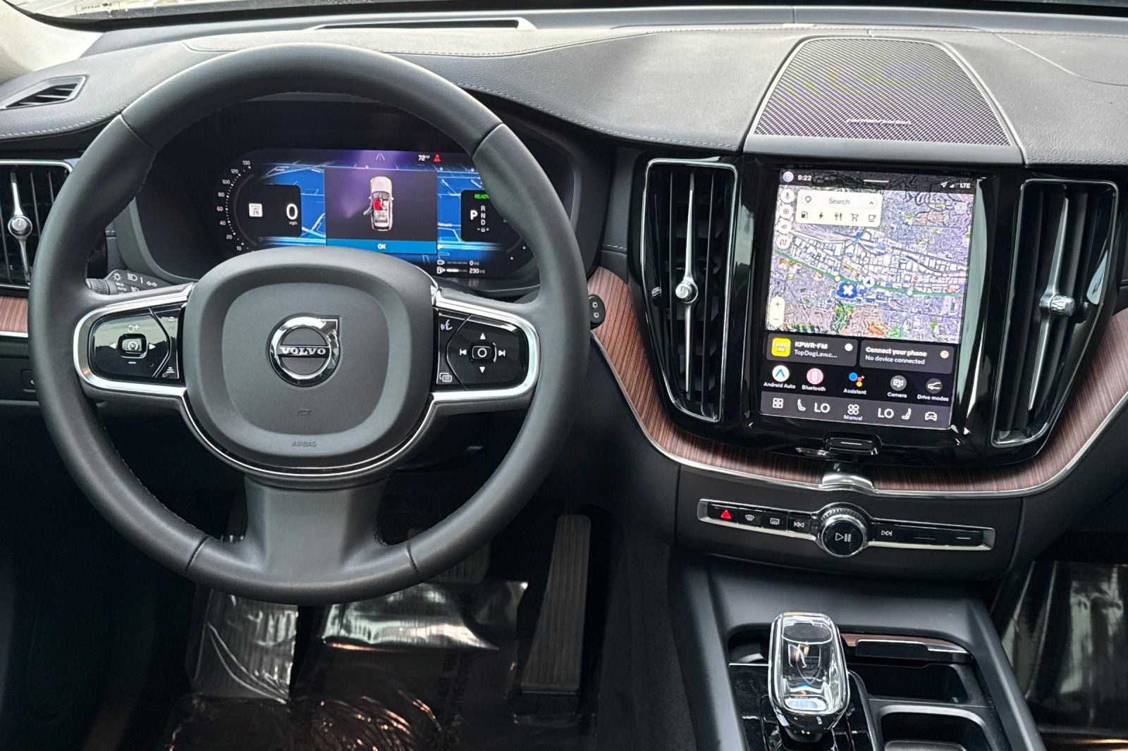 2023 Volvo XC60 Recharge Plug-In Hybrid Ultimate