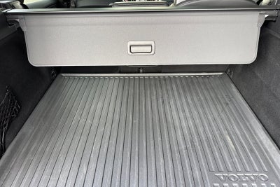 2023 Volvo XC60 Recharge Plug-In Hybrid Ultimate