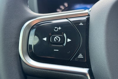2023 Volvo XC60 Recharge Plug-In Hybrid Ultimate