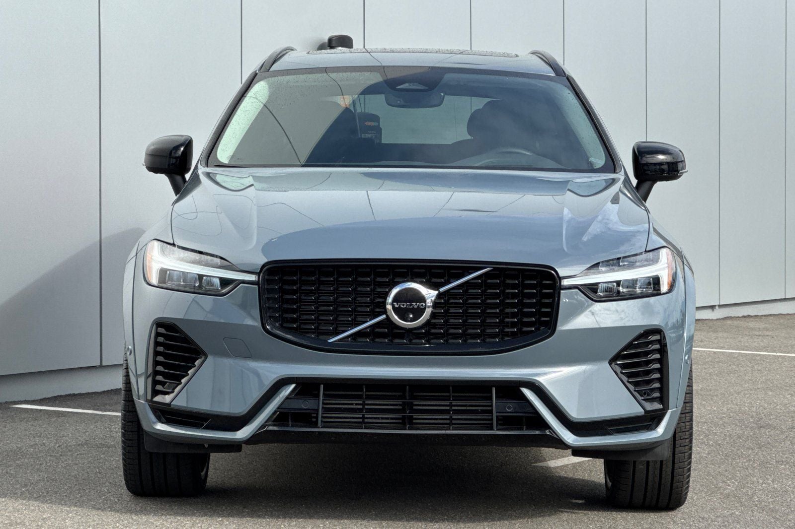2023 Volvo XC60 Recharge Plug-In Hybrid Ultimate
