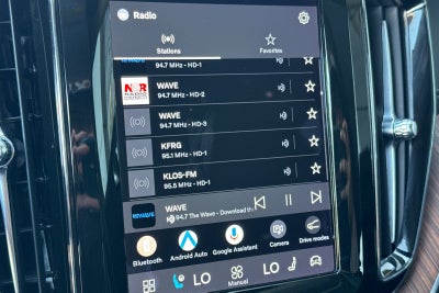 2023 Volvo XC60 Recharge Plug-In Hybrid Ultimate
