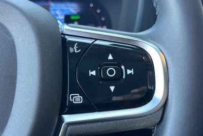 2023 Volvo XC60 Recharge Plug-In Hybrid Ultimate
