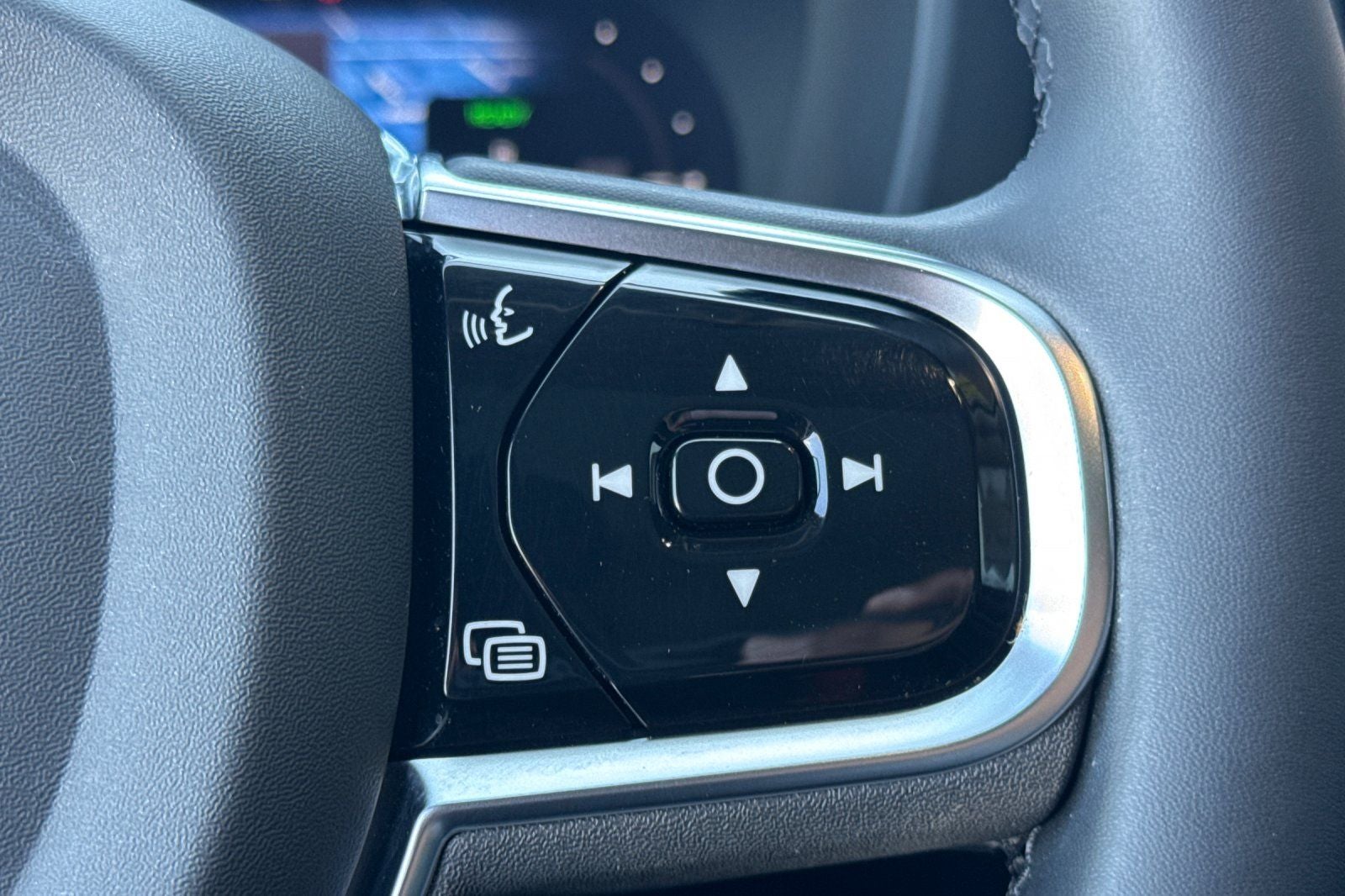 2023 Volvo XC60 Recharge Plug-In Hybrid Ultimate