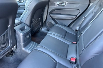 2023 Volvo XC60 Recharge Plug-In Hybrid Ultimate