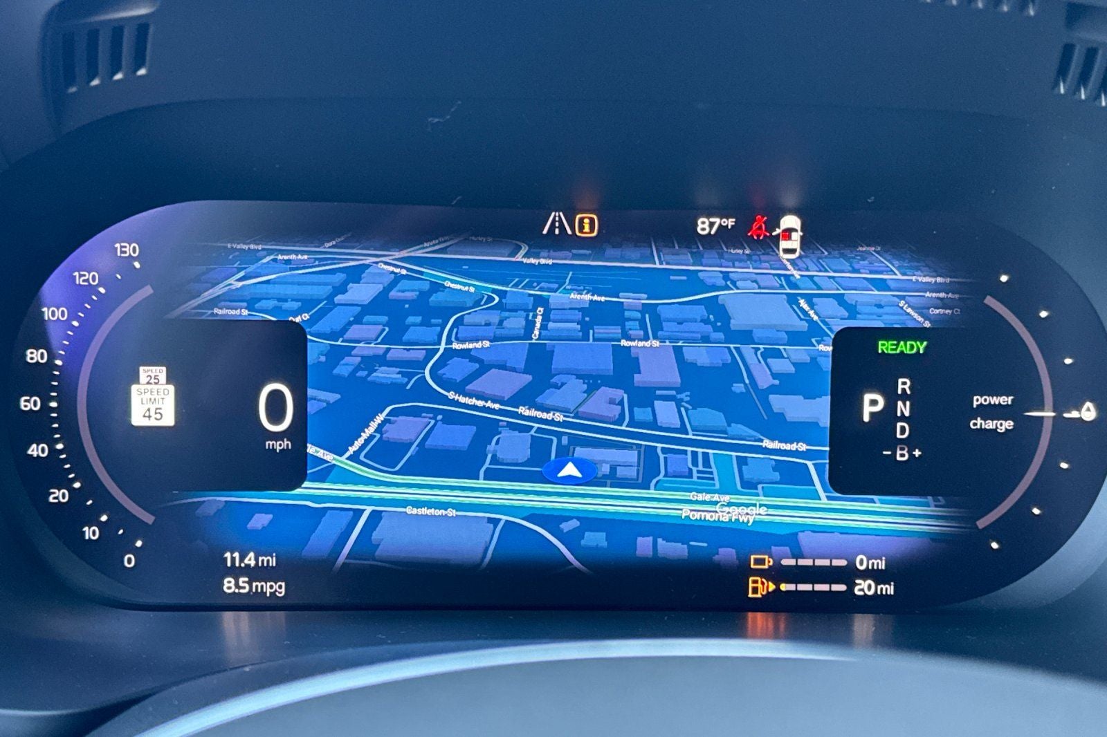 2023 Volvo XC60 Recharge Plug-In Hybrid Ultimate