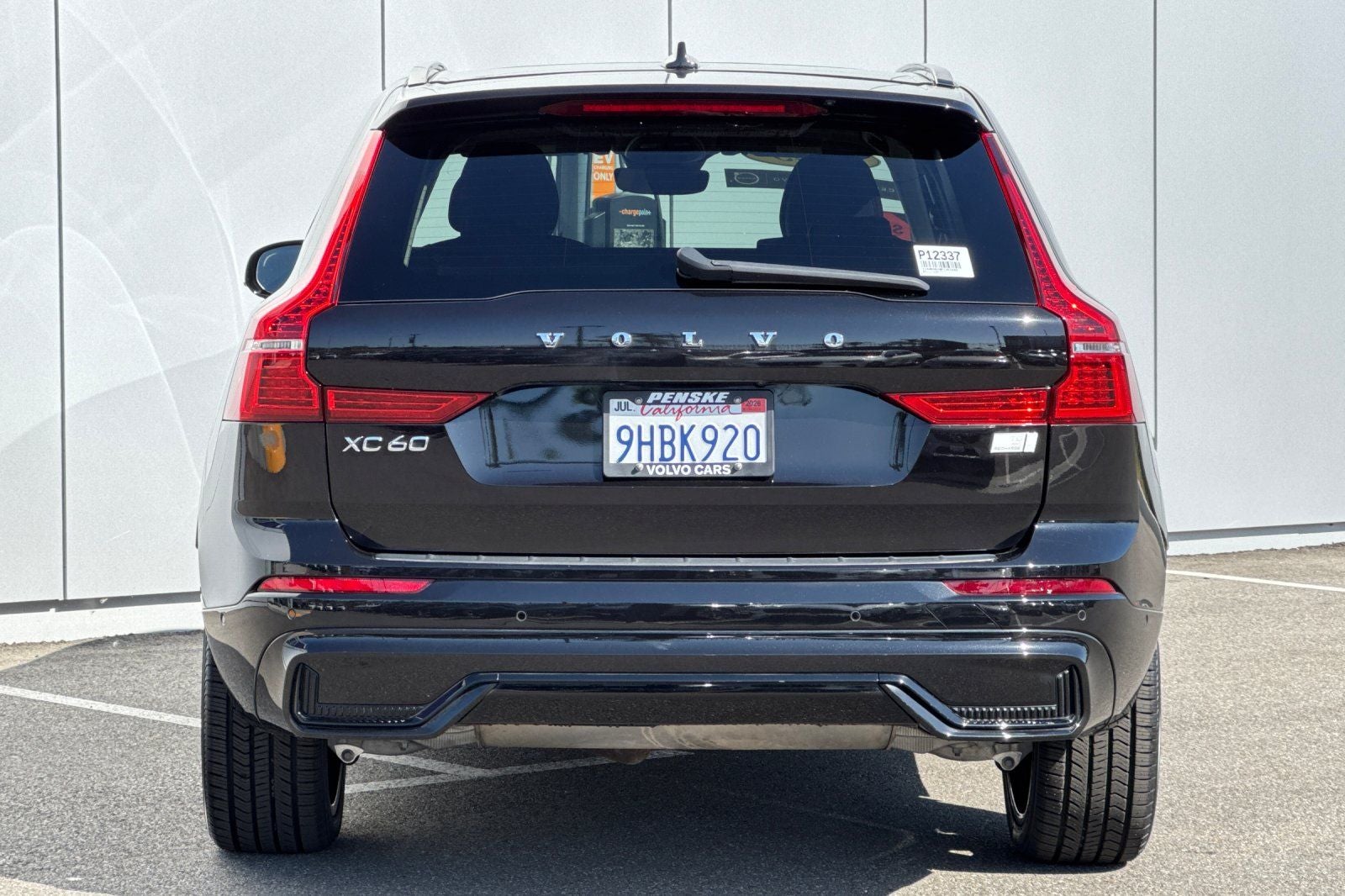2023 Volvo XC60 Recharge Plug-In Hybrid Ultimate