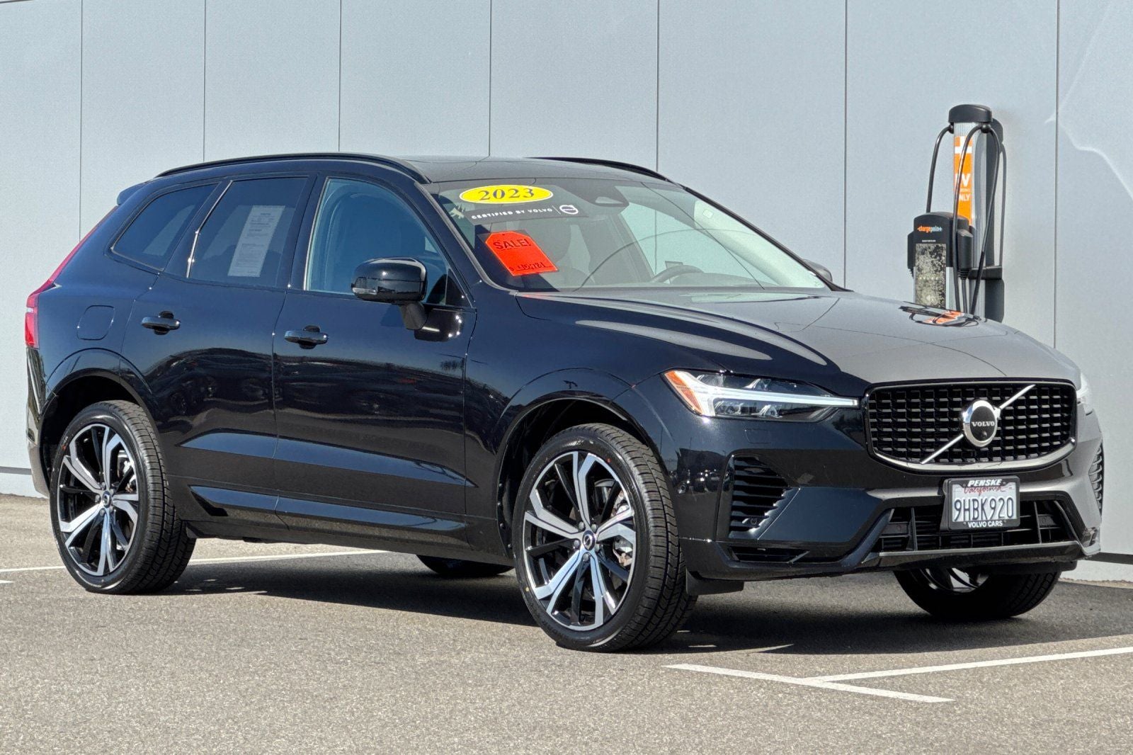 2023 Volvo XC60 Recharge Plug-In Hybrid Ultimate