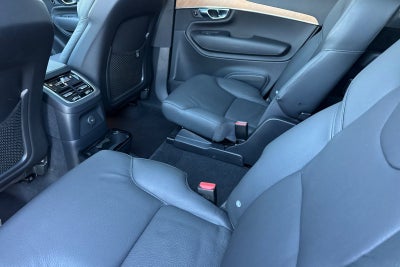 2025 Volvo XC90 Plug-In Hybrid T8 Plus 6 Passenger