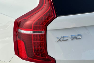 2025 Volvo XC90 Plug-In Hybrid T8 Plus 6 Passenger